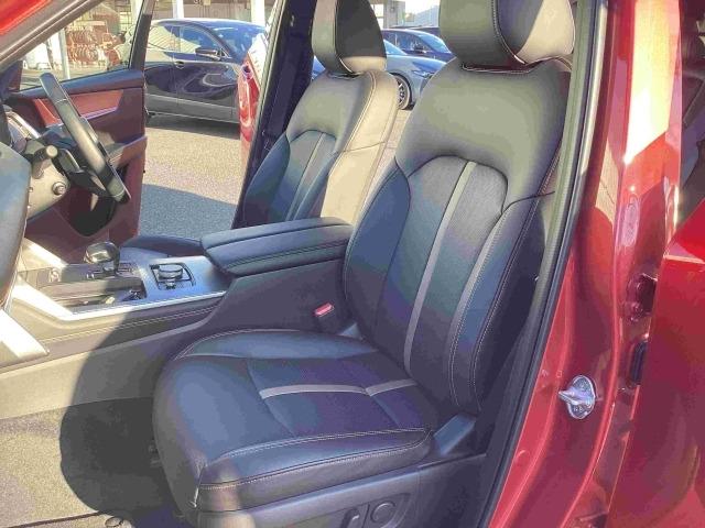 ＣＸ－８０ ３．３　ＸＤハイブリッド　エクスクルーシブ　スポーツ　ディー　当社試乗車　レーダークルーズ　デモアップ　クリアランスソナー　パワーシート　３列シート　シートヒーター　オートマチックハイビーム　衝突被害軽減システム　４ＷＤ　ワンオーナー　革シート　オートライト（24枚目）