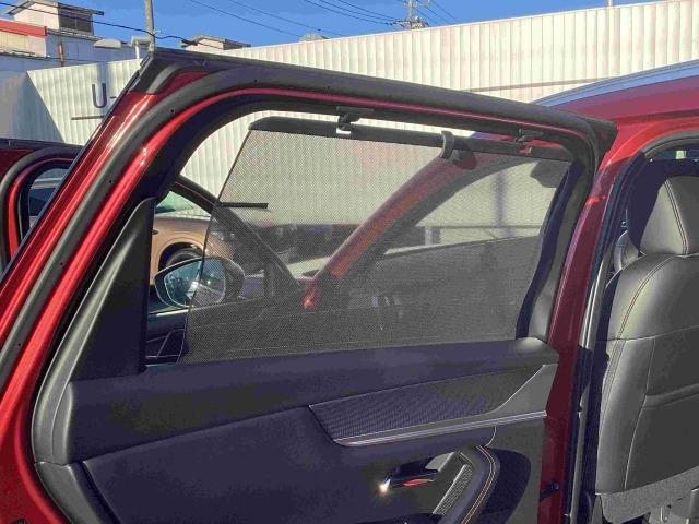 ＣＸ－８０ ３．３　ＸＤハイブリッド　エクスクルーシブ　スポーツ　ディー　当社試乗車　レーダークルーズ　デモアップ　クリアランスソナー　パワーシート　３列シート　シートヒーター　オートマチックハイビーム　衝突被害軽減システム　４ＷＤ　ワンオーナー　革シート　オートライト（30枚目）