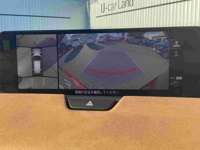 ＣＸ－８０ ３．３　ＸＤハイブリッド　プレミアム　スポーツ　ディーゼルタ　当社試乗車　３６０度　レーダークルーズ　レーンアシスト　パノラマサンルーフ　クリアランスソナー　パワーシート　衝突被害軽減システム　オートライト　革シート　ＥＴＣ　シートヒーター　４ＷＤ　試乗車アップ（9枚目）