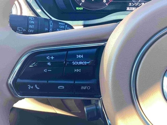 ＣＸ－８０ ３．３　ＸＤハイブリッド　プレミアム　スポーツ　ディーゼルタ　当社試乗車　３６０度　レーダークルーズ　レーンアシスト　パノラマサンルーフ　クリアランスソナー　パワーシート　衝突被害軽減システム　オートライト　革シート　ＥＴＣ　シートヒーター　４ＷＤ　試乗車アップ（33枚目）