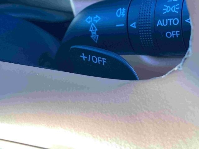 ＣＸ－８０ ３．３　ＸＤハイブリッド　プレミアム　スポーツ　ディーゼルタ　当社試乗車　３６０度　レーダークルーズ　レーンアシスト　パノラマサンルーフ　クリアランスソナー　パワーシート　衝突被害軽減システム　オートライト　革シート　ＥＴＣ　シートヒーター　４ＷＤ　試乗車アップ（37枚目）