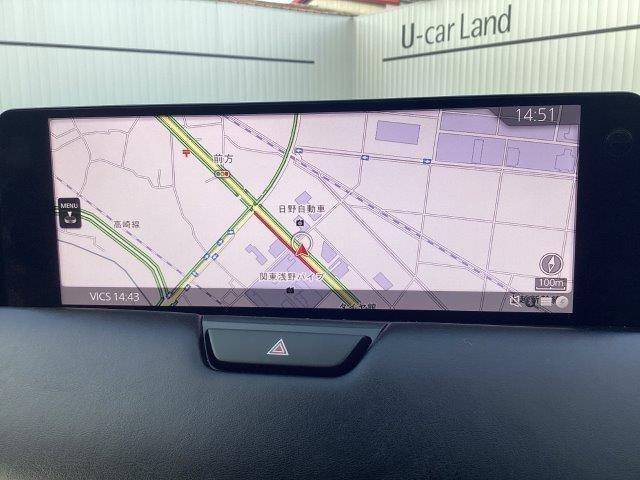 ＣＸ－８０ ３．３　ＸＤ　エクスクルーシブ　モード　ディーゼルターボ　当社試乗車　ＬＥＤヘッドランプ　オートマチックハイビーム　オートライト　電動シート　全周囲カメラ　革シート　３列シート　シートヒーター　ＥＴＣ　スマートブレーキサポート　レーダークルーズ（3枚目）