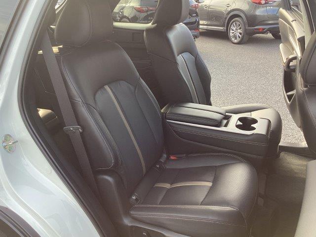 ＣＸ－８０ ３．３　ＸＤ　エクスクルーシブ　モード　ディーゼルターボ　当社試乗車　ＬＥＤヘッドランプ　オートマチックハイビーム　オートライト　電動シート　全周囲カメラ　革シート　３列シート　シートヒーター　ＥＴＣ　スマートブレーキサポート　レーダークルーズ（21枚目）