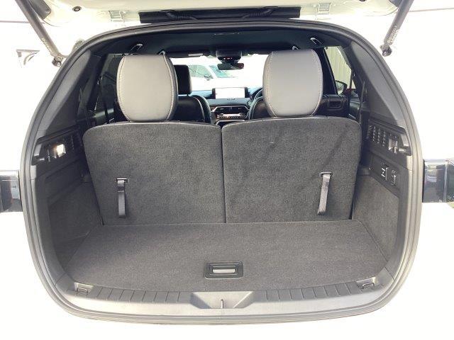 ＣＸ－８０ ３．３　ＸＤ　エクスクルーシブ　モード　ディーゼルターボ　当社試乗車　ＬＥＤヘッドランプ　オートマチックハイビーム　オートライト　電動シート　全周囲カメラ　革シート　３列シート　シートヒーター　ＥＴＣ　スマートブレーキサポート　レーダークルーズ（30枚目）