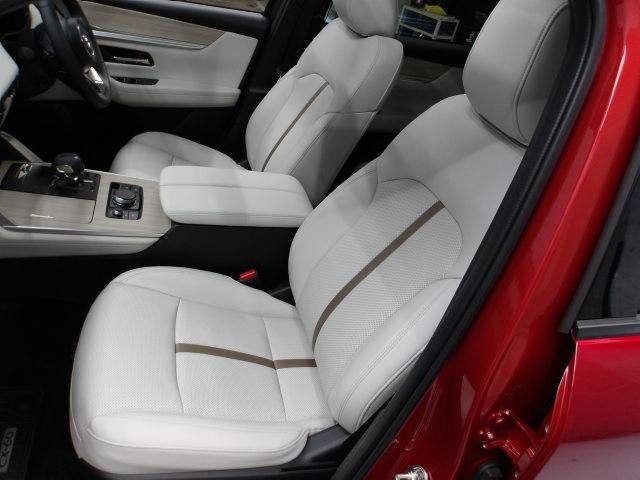 ＣＸ－６０ ３．３　ＸＤ　エクスクルーシブ　モード　ディーゼルターボ　４　当社下取り　ワンオーナー　衝突軽減　ＬＥＤ　ＴＶ　フルセグＴＶ　パワーシート　ＵＳＢ　ＥＴＣ　ワンオーナ　スマートキー　クリアランスソナー　レザーシート　盗難防止装置　４ＷＤ　シートヒーター　キーレス（10枚目）