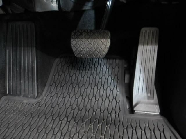 ＣＸ－６０ ３．３　ＸＤ　エクスクルーシブ　モード　ディーゼルターボ　４　当社下取り　ワンオーナー　衝突軽減　ＬＥＤ　ＴＶ　フルセグＴＶ　パワーシート　ＵＳＢ　ＥＴＣ　ワンオーナ　スマートキー　クリアランスソナー　レザーシート　盗難防止装置　４ＷＤ　シートヒーター　キーレス（34枚目）