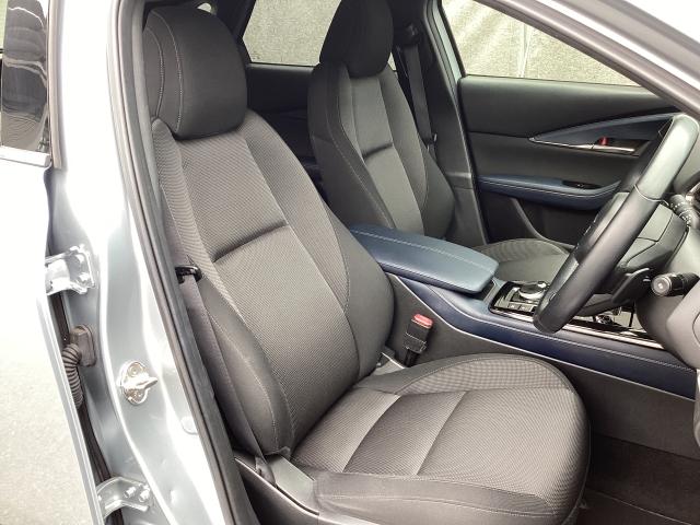 ＣＸ－３０ ２．０　２０Ｓ　プロアクティブ　ツーリングセレクション　レーダークルーズＣ　車線逸脱防止　ナビＴＶ　ＤＶＤプレーヤー　フルセグＴＶ　アドバンスドキー　Ｐシート　ＬＥＤヘッドライト　Ｓヒーター　キーレス　ミュージックプレイヤー接続可　横滑り防止機能　記録簿（7枚目）