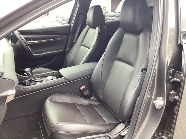 �L�����ׂ����e�͐��ɕx�񂾐U���z���E���^���̗̍p�ɂ��A�̂��ݍ���ł����悤�ȐS�n�悢�t�B�b�g���������I