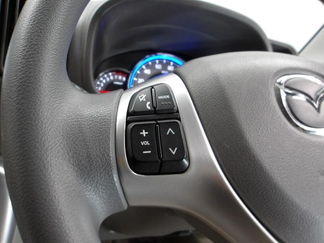 �I�[�f�B�I�����R���𑕔��A�^�]���Ȃ���I�[�f�B�I�ނ̑���A�n���Y�t���[�ʘb�����\�ł��I