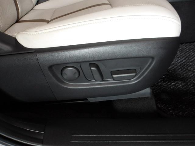 �p���[�V�[�g�𑕔��I�̊i��D�݂ɉ������|�W�V�������X���[�Y�ɒ����ł��܂��B