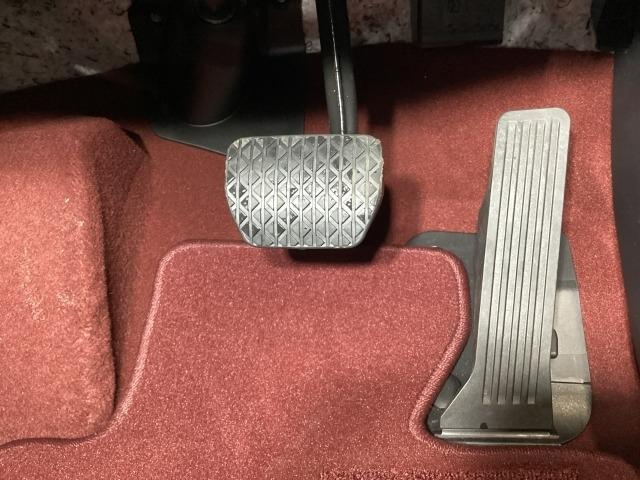 ���S�������邱�ƂȂ����m�Ƀy�_���𑀍삷�邱�Ƃ��o���܂��B�̊i�Ɋ֌W�Ȃ����R�Ń����b�N�X�����^�]�p�����Ƃ邱�Ƃ��\�ł���