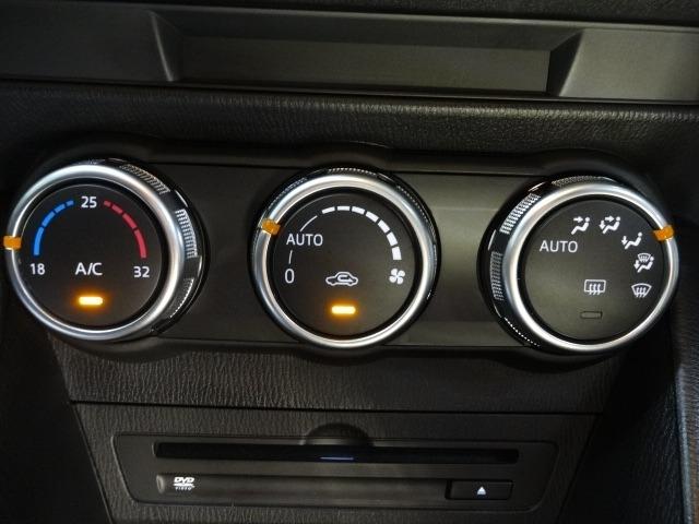 ���색�N���N�̃I�[�g�G�A�R�����