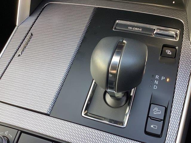 �y�W�`�s�z�g�����X�~�b�V�����͍��o�̓p���[�g���C���ƃg���R�����X�W���`�s��V���ɊJ���I