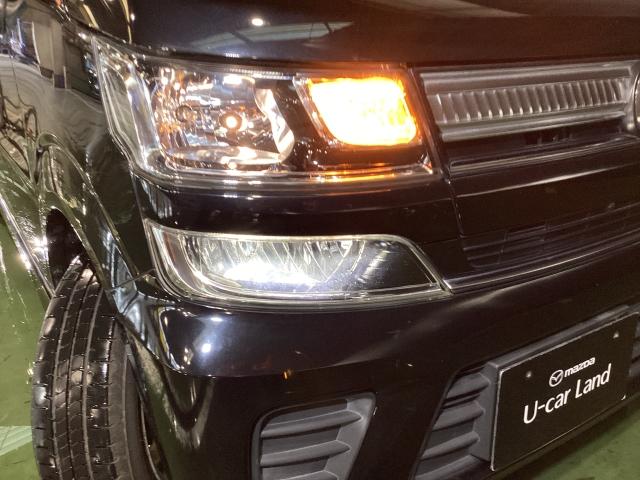 �k�d�c�w�b�h���C�g�����I���邢���F���Ŗ�ԑ��s���̍������F�����m�ۂ��A�k�d�c�Ȃ�ł͂̏ȓd�͉��Œ�R��ɂ��v�����Ă��܂��B