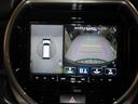 狭い場所での駐車やすれ違いなどでより的確な運転操作に役立つ３６０°ビューモニターが装備されています。