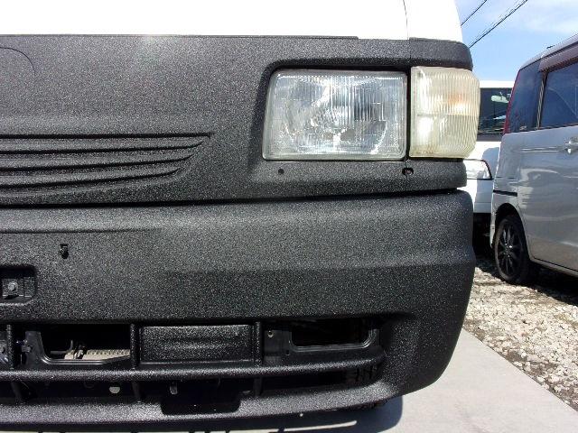 デリカカーゴ ロングＤＸ　前後同タイヤ　リアシングルタイヤ　前後バンパーラプターライナー塗装　５ＭＴ車　ワンオーナー　記録簿２１枚　５ドア　６人乗り　タイヤ２０２３年４２週　集中ドアロック　ＡＣ　ＰＳ　ＰＷ　積載１２５０ｋｇ（38枚目）