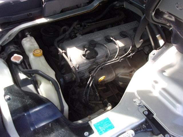 キャラバン ロングＤＸ　５ＭＴ車　ワンオーナー　記録簿２８枚　前後バンパーラプターライナー塗装　両側スライドドア　６人乗り　タイミングチェーン　集中ドアロック　ＡＣ　エアバク　ＰＳ　ＰＷ　積載１２００ｋｇ（8枚目）