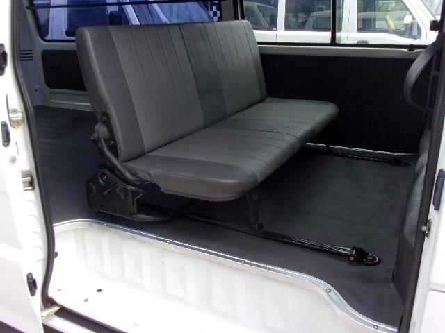 MAZDA BRAWNY VAN LONG DX