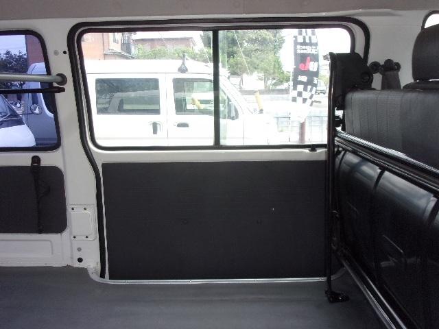 MAZDA BRAWNY VAN LONG DX