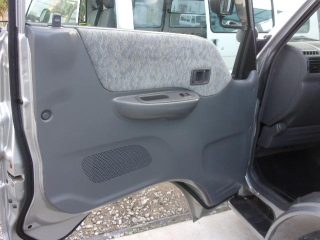 NISSAN VANETTE VAN GL