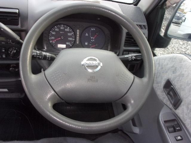 NISSAN VANETTE VAN GL