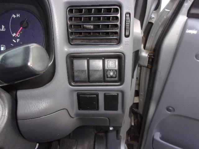 NISSAN VANETTE VAN GL