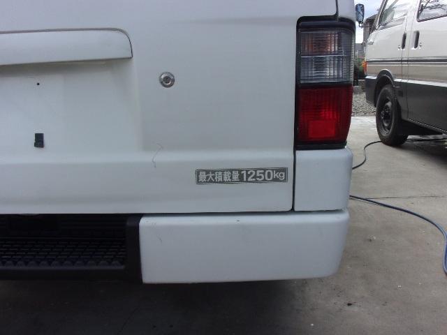 ブローニィバン 前後同タイヤ リアシングルタイヤ AT 5ドア 6人乗り フォグランプ HDDナビ ETC プライバシーガラス AC Wエアバック ABS PS PW 積載1250kg(42枚目)
