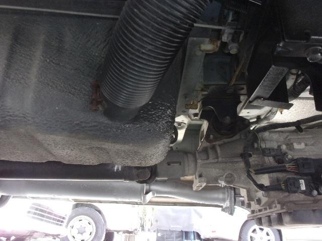 ブローニィバン 前後同タイヤ リアシングルタイヤ AT 5ドア 6人乗り フォグランプ HDDナビ ETC プライバシーガラス AC Wエアバック ABS PS PW 積載1250kg(46枚目)