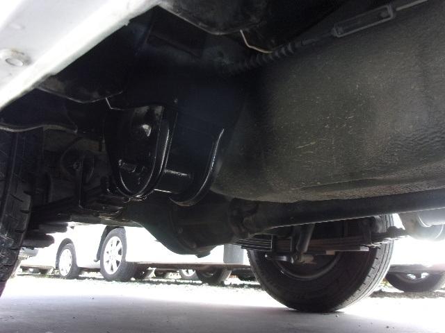 ブローニィバン 前後同タイヤ リアシングルタイヤ AT 5ドア 6人乗り フォグランプ HDDナビ ETC プライバシーガラス AC Wエアバック ABS PS PW 積載1250kg(47枚目)