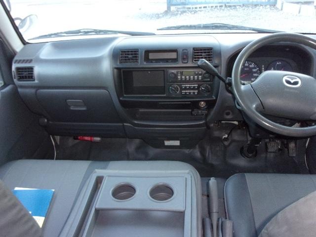 ブローニィバン ロングＤＸ　平床　荷室アオリ付　タイミングベルト交換済　ＡＴ　５Ｄ　６人乗り　リアサイドパネル付　ＡＣ　エアバック　運転席助手席のみ集中ドア　エアバック　ＰＳ　ＰＷ　積載１２５０ｋｇ（14枚目）