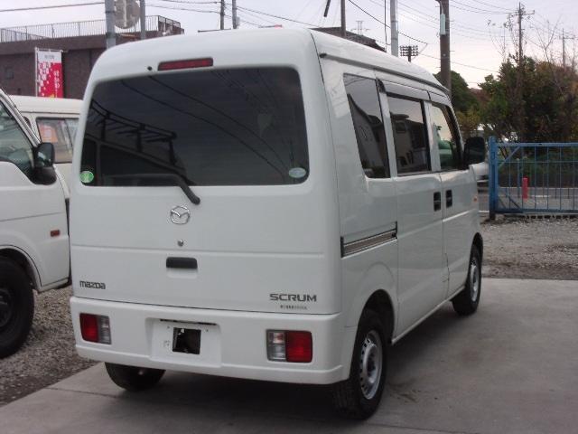 スクラム ＰＡ　１年保証付　５ＭＴ車　５ドア　ハイルーフ　ＡＣ　ＰＳ　Ｗエアバック　プライバシーガラス　集中ドアロック　禁煙車　レベライザー　積載３５０ｋｇ（6枚目）