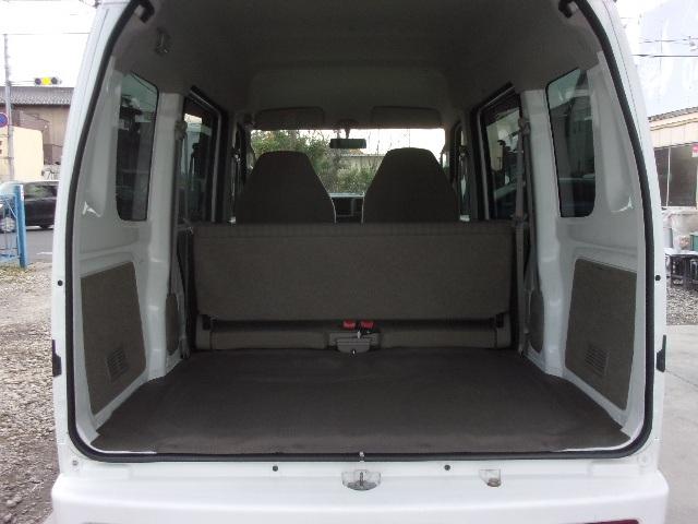 スクラム ＰＡ　１年保証付　５ＭＴ車　５ドア　ハイルーフ　ＡＣ　ＰＳ　Ｗエアバック　プライバシーガラス　集中ドアロック　禁煙車　レベライザー　積載３５０ｋｇ（14枚目）