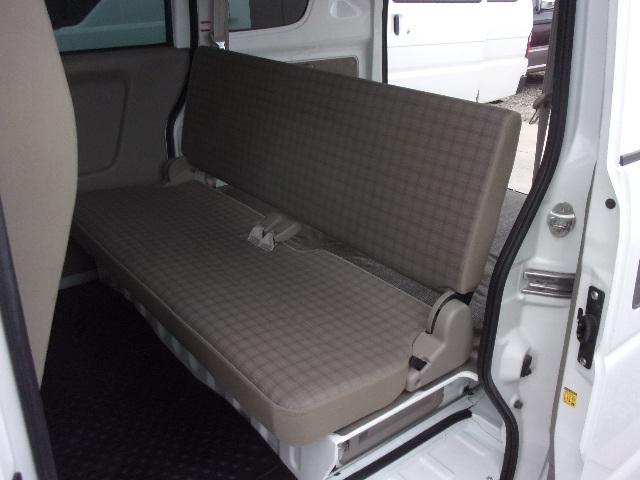 スクラム ＰＡ　１年保証付　５ＭＴ車　５ドア　ハイルーフ　ＡＣ　ＰＳ　Ｗエアバック　プライバシーガラス　集中ドアロック　禁煙車　レベライザー　積載３５０ｋｇ（21枚目）