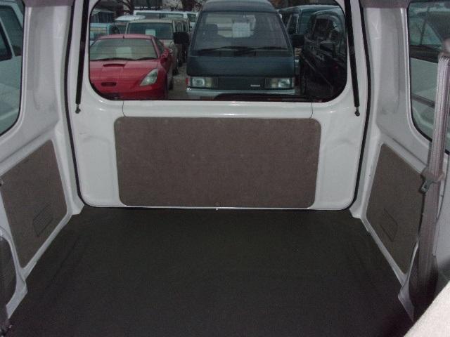 スクラム ＰＡ　１年保証付　５ＭＴ車　５ドア　ハイルーフ　ＡＣ　ＰＳ　Ｗエアバック　プライバシーガラス　集中ドアロック　禁煙車　レベライザー　積載３５０ｋｇ（26枚目）