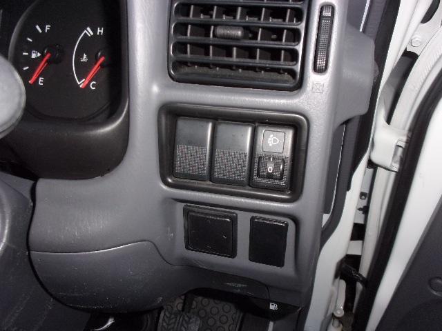 ボンゴバン DX 1年保証付 最終型 5MT車 ハイルーフ 荷室板張り 5ドア 2人乗り ワンオーナー 記録簿7枚 ETC ドラレコ プライバシーガラス AC Wエアバック ABS PS PW 積載1250kg(36枚目)