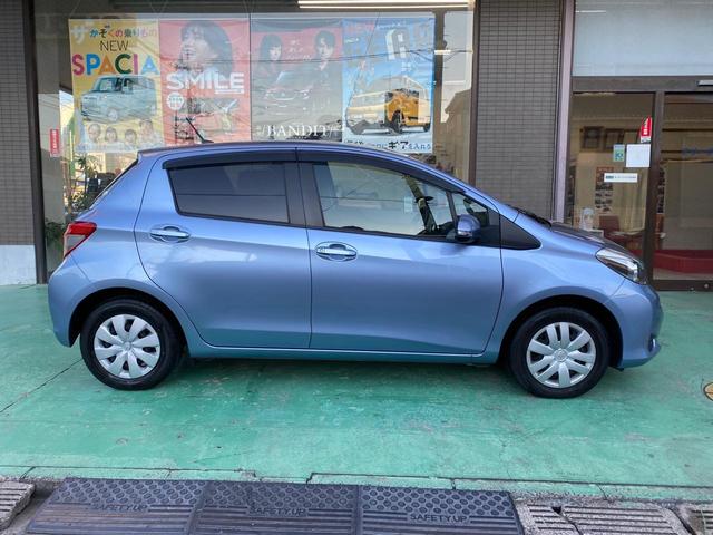 トヨタ ヴィッツＦ 純正ナビ ワンセグＴＶ ＣＤ ＥＴＣ キーレス 