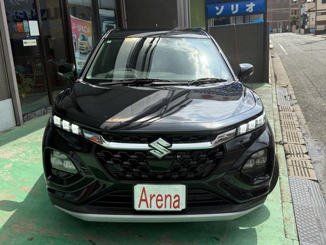 フロンクス ベースグレード　展示車両　走行２８ｋｍ　ＳＵＺＵＫＩセーフティサポート　デュアルセンサー　アダプティブクルーズ　誤発進前後　純正メモリーナビ　アラウンドビュー　ＨＵＤ　Ｆシートヒーター　オートブレーキオールド（2枚目）