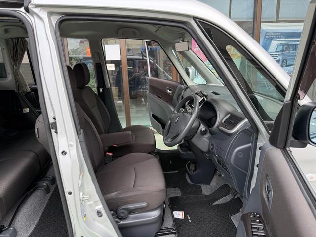 ソリオ Ｓ　ナビ　フルセグ　ＢＴ　ドラレコ　左パワスラ　Ｐスタート　保証書　取説（11枚目）