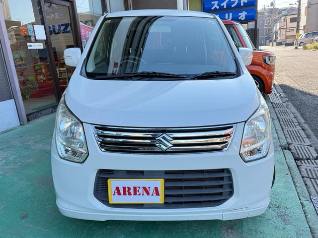 ワゴンＲ ＦＸリミテッド　プッシュスタート　スマートキー　アイドリングＳＴＯＰ　ＣＤオーディオ　ＥＴＣ　ウインカードアミラー　電動格納ドアミラー　フロアマット　ドアバイザー（2枚目）