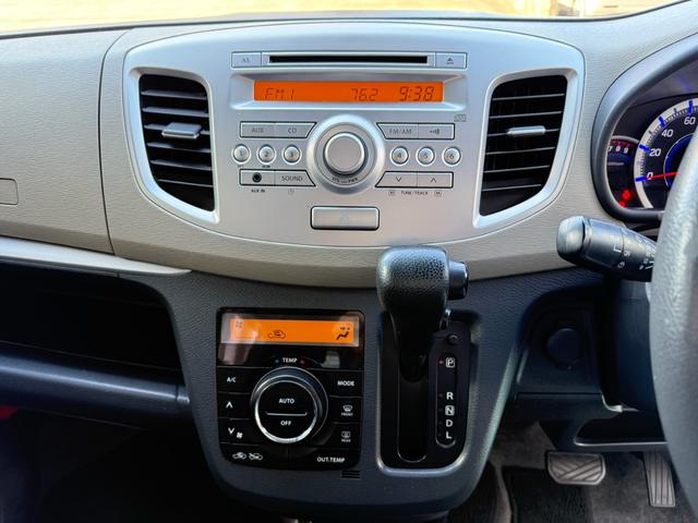 ワゴンＲ ＦＸリミテッド　プッシュスタート　スマートキー　アイドリングＳＴＯＰ　ＣＤオーディオ　ＥＴＣ　ウインカードアミラー　電動格納ドアミラー　フロアマット　ドアバイザー（25枚目）