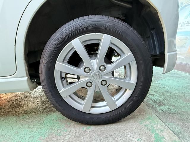 ワゴンＲ ＦＸリミテッド　プッシュスタート　スマートキー　アイドリングＳＴＯＰ　ＣＤオーディオ　ＥＴＣ　ウインカードアミラー　電動格納ドアミラー　フロアマット　ドアバイザー（32枚目）