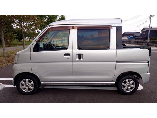 ハイゼットカーゴ デッキバン エアコン パワーステアリング フロントパワーウィンドウ 集中ドアロック 両側スライドドア ETC(5枚目)