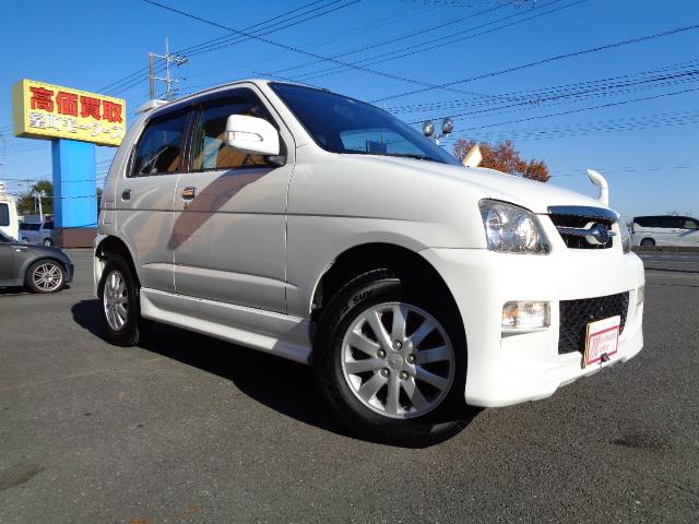 カスタム メモリアルエディション 4WD ETC ターボ ポータブルナビ アルミホイール ローダウン ワンセグTV キーレス CD 運転席エアバッグ 助手席エアバッグ(3枚目)