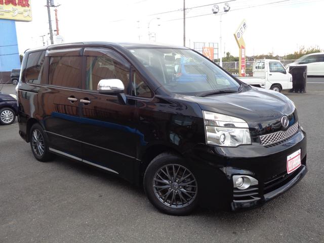 ヴォクシー ＺＳ　煌ＩＩＩ（3枚目）