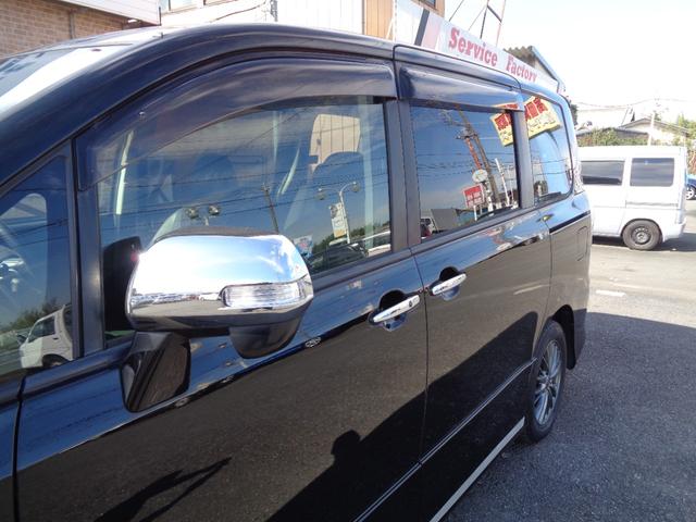 ヴォクシー ＺＳ　煌ＩＩＩ（27枚目）