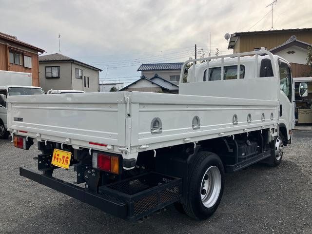 エルフトラック 　積載３．５トン　ワイドセミロング高床　ＭＴモード付き６ＡＴ　荷台塗装仕上済み　ロープ穴６対　荷台床面鉄板（3枚目）