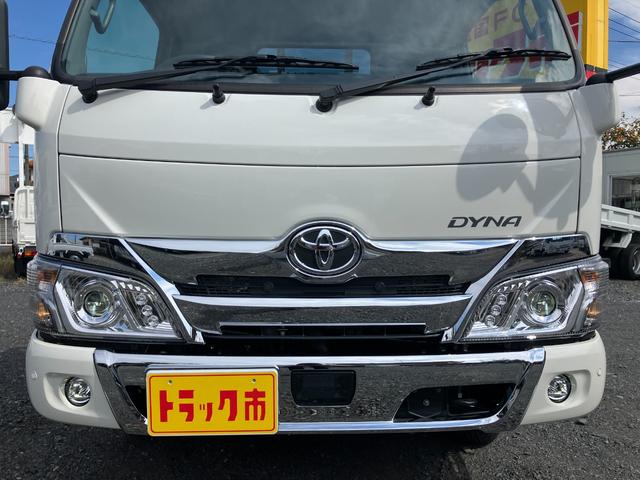 ダイナトラック 　積載１．２５ｔ　超低床Ｇパッケージ　ＡＴ　登録済み未使用車　普通運転免許　衝突被害軽減ブレーキ　バックカメラ　キーレス　ＬＥＤヘッドライト＆フォグランプ（12枚目）