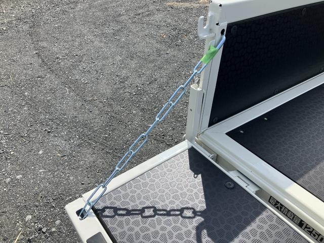ダイナトラック 　積載１．２５ｔ　超低床Ｇパッケージ　ＡＴ　登録済み未使用車　普通運転免許　衝突被害軽減ブレーキ　バックカメラ　キーレス　ＬＥＤヘッドライト＆フォグランプ（24枚目）