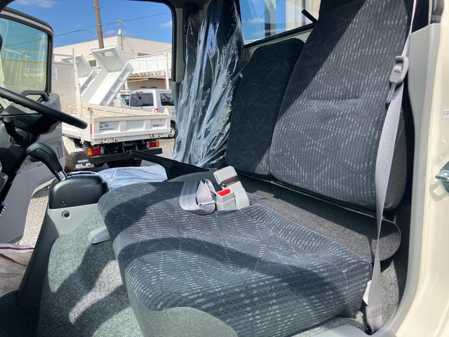 ダイナトラック 　積載１．２５ｔ　超低床Ｇパッケージ　ＡＴ　登録済み未使用車　普通運転免許　衝突被害軽減ブレーキ　バックカメラ　キーレス　ＬＥＤヘッドライト＆フォグランプ（30枚目）