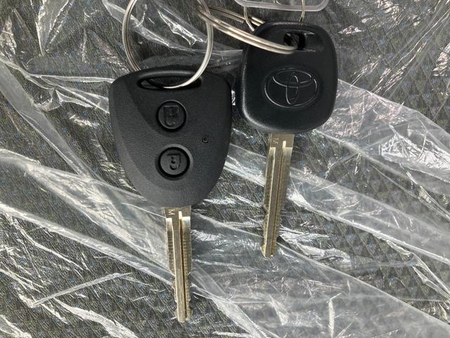 タウンエースバン ＧＬ　４ＷＤ　登録済み未使用車　ボンゴバン＆グランマックスＯＥＭ　ＬＥＤヘッドライト　キーレス　ボディ同色バンパー　同型車２ＷＤグランマックスも展示車あります（37枚目）